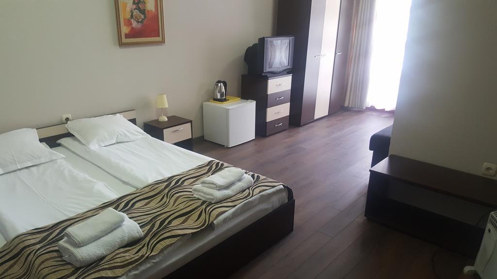 St.St. Constantine And Helena Otel Sandanski Dış mekan fotoğraf