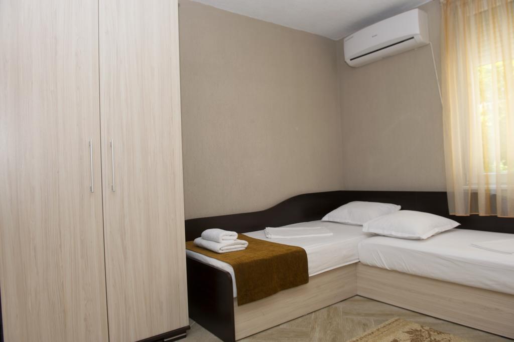 St.St. Constantine And Helena Otel Sandanski Dış mekan fotoğraf