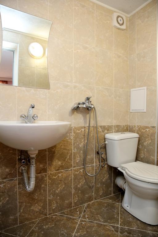 St.St. Constantine And Helena Otel Sandanski Dış mekan fotoğraf