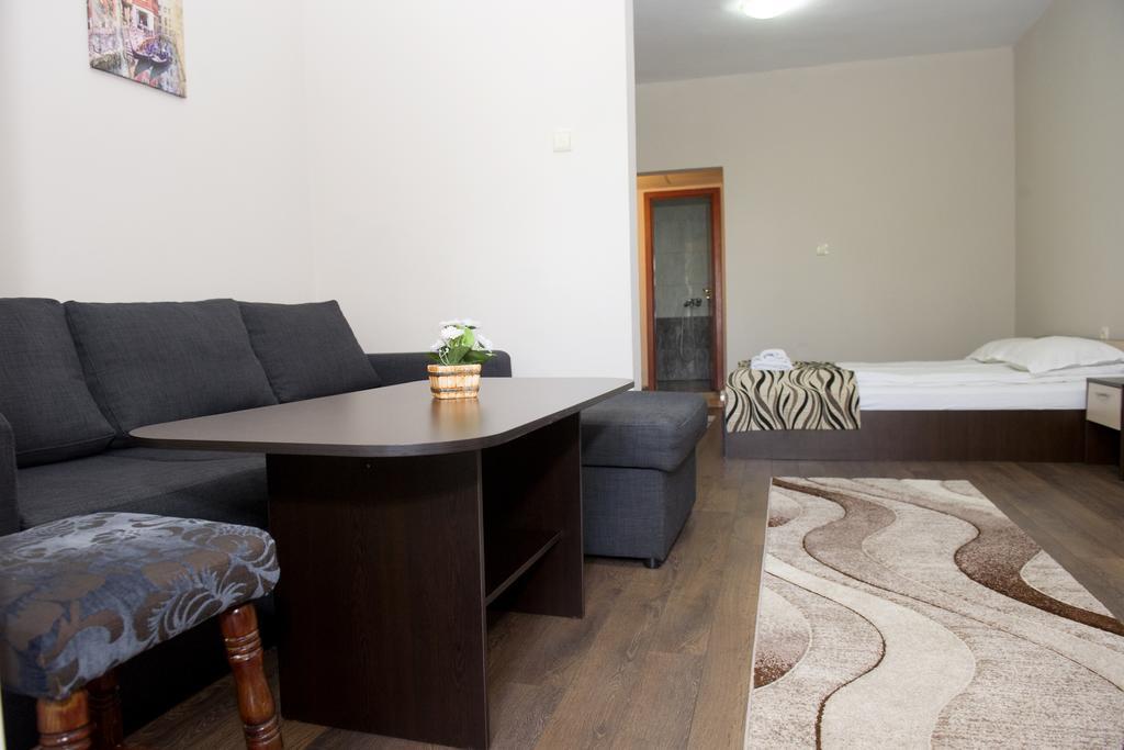 St.St. Constantine And Helena Otel Sandanski Dış mekan fotoğraf