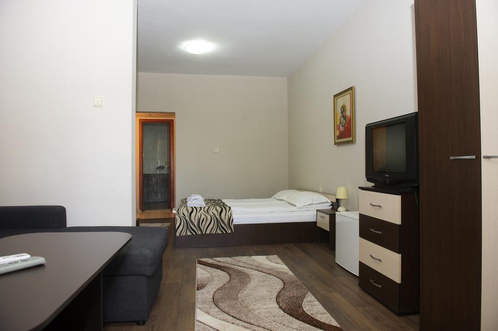 St.St. Constantine And Helena Otel Sandanski Dış mekan fotoğraf