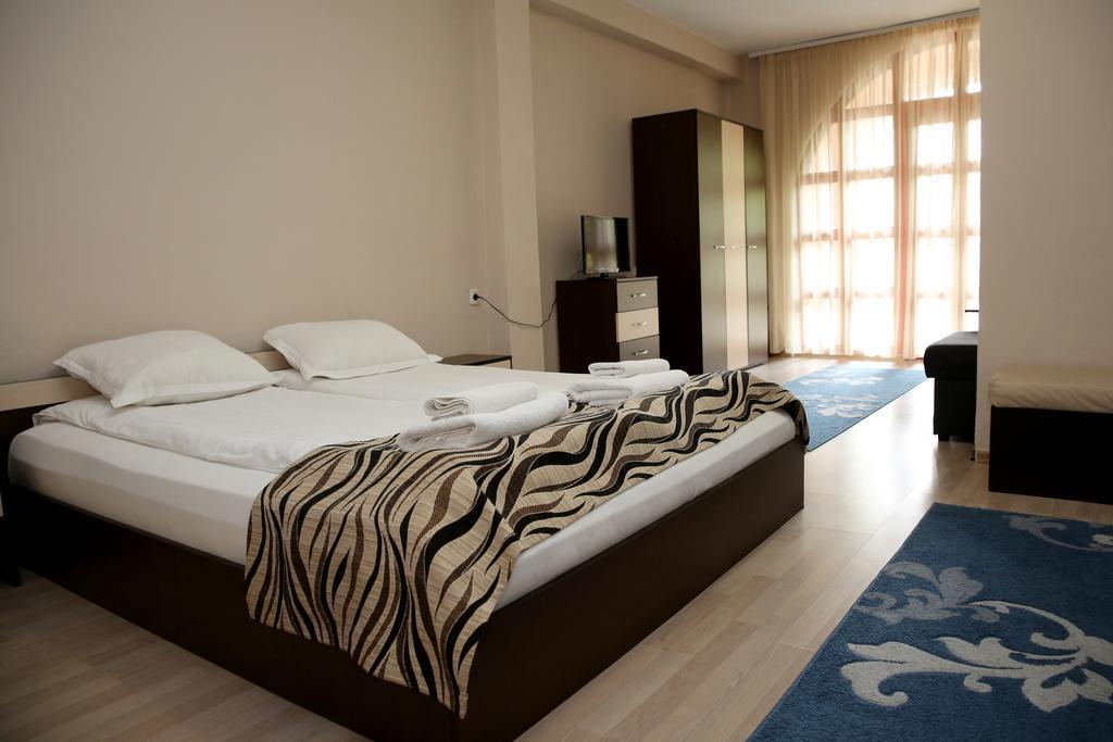 St.St. Constantine And Helena Otel Sandanski Dış mekan fotoğraf