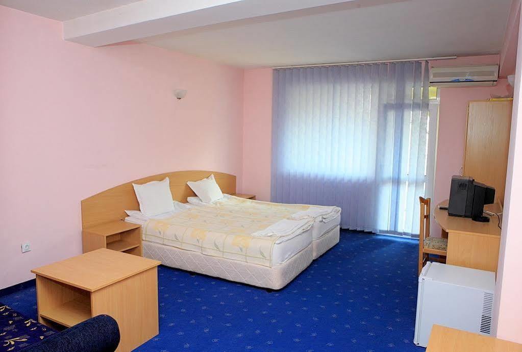 St.St. Constantine And Helena Otel Sandanski Dış mekan fotoğraf