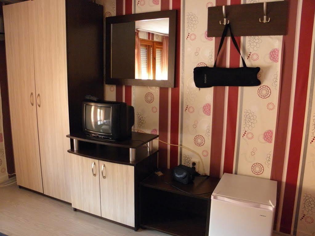 St.St. Constantine And Helena Otel Sandanski Dış mekan fotoğraf