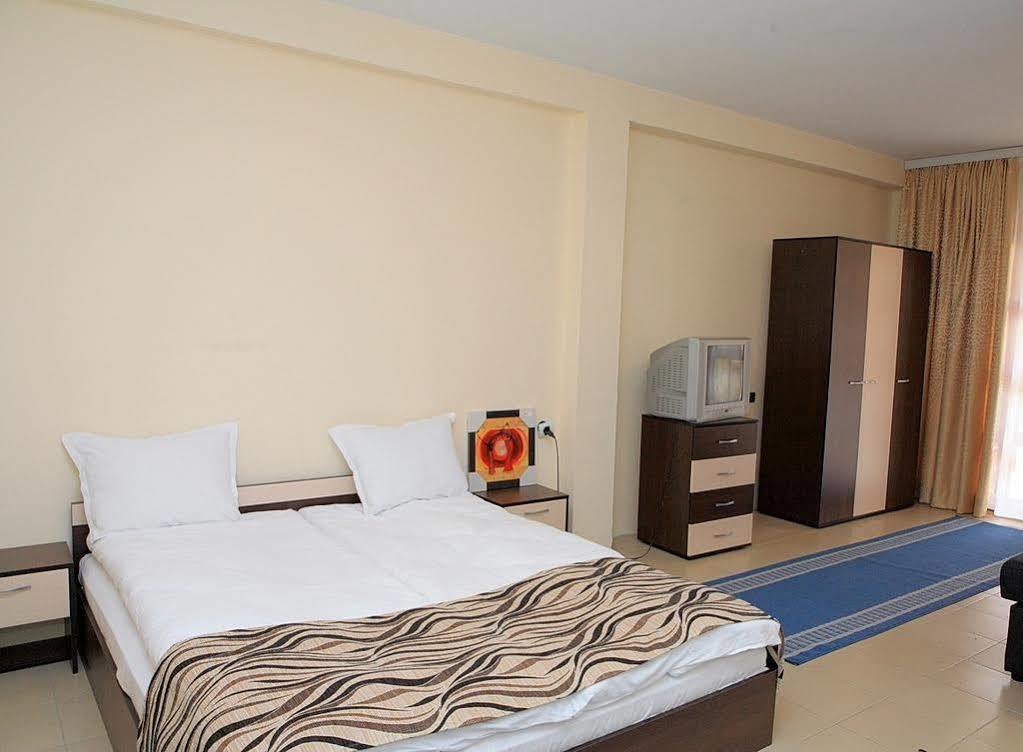 St.St. Constantine And Helena Otel Sandanski Dış mekan fotoğraf