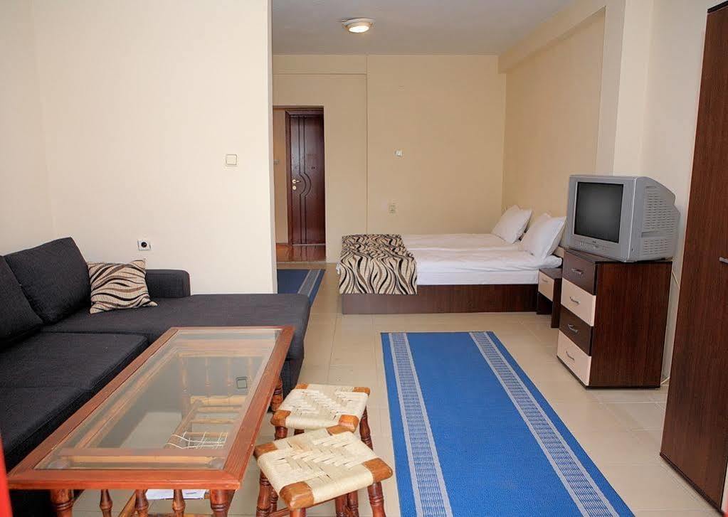 St.St. Constantine And Helena Otel Sandanski Dış mekan fotoğraf